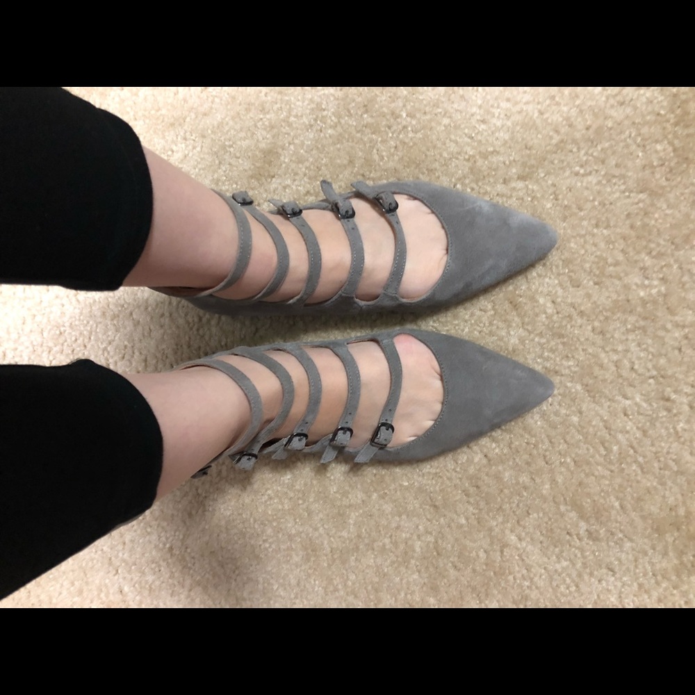 Brand new suede grey flats